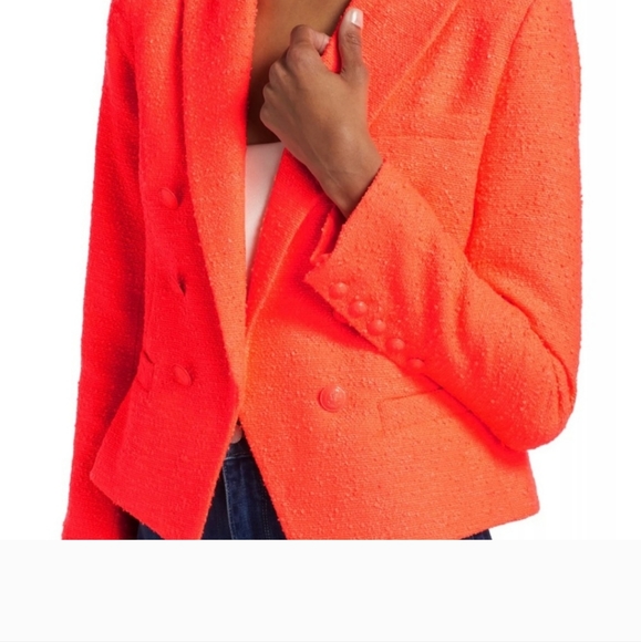 BEAUTIFUL AND CLASIC - Picture 9 of 15